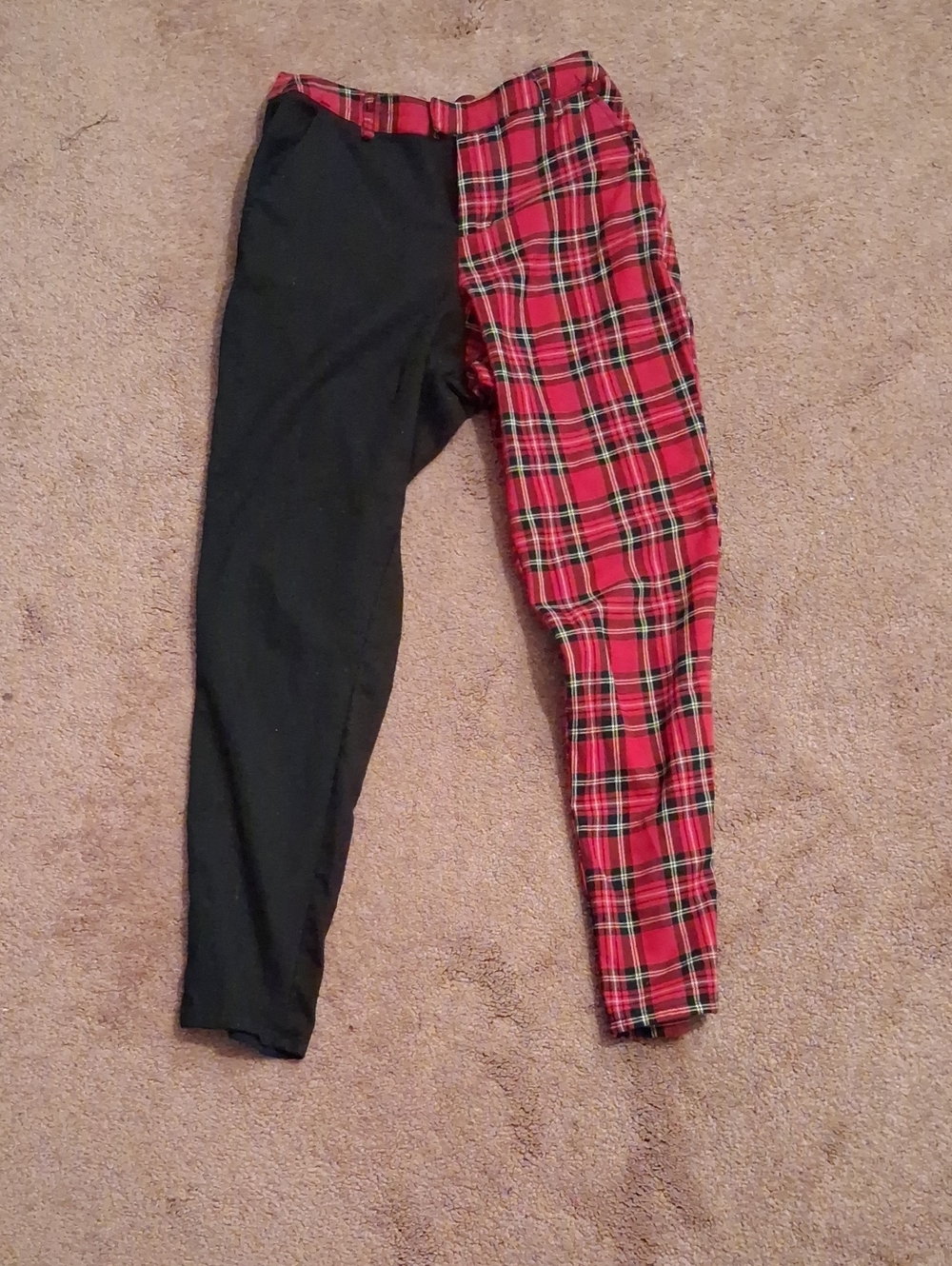 Hot Topic Kids Two-Tone Red Plaid & Black Leggings